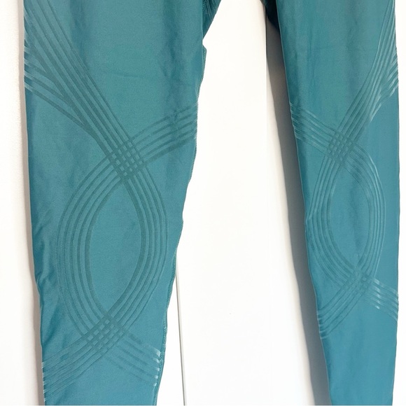 Fanka Full length Body sculpt Teal Patterned Leggings Medium? reversible tights - Picture 9 of 16